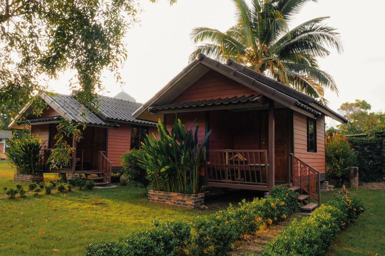 Готель Cocco House Ao Nang Екстер'єр фото